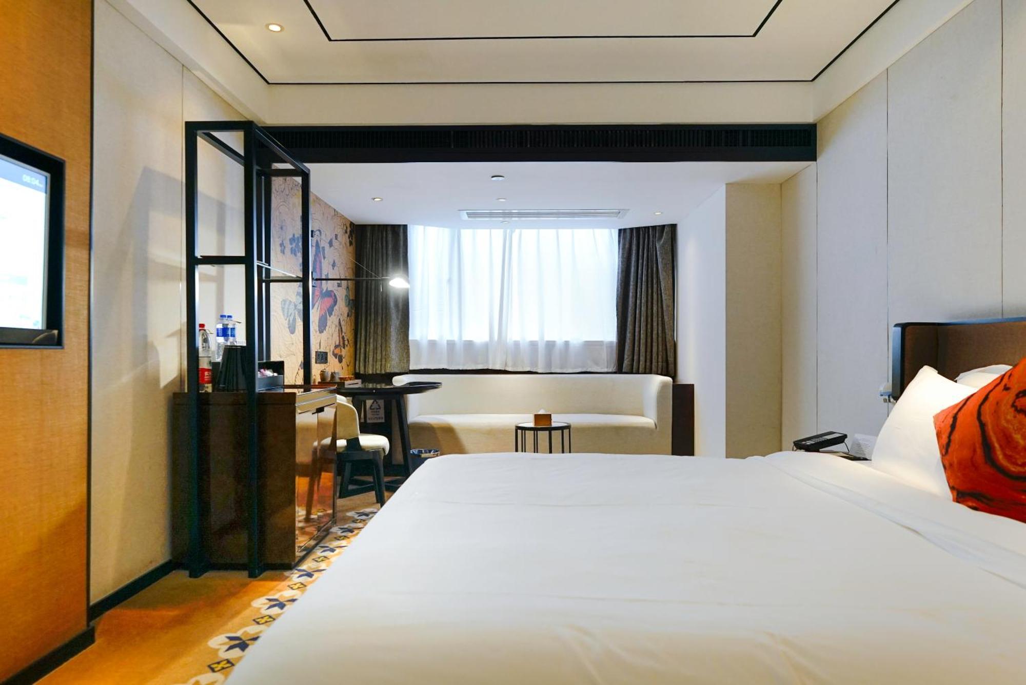 Paco Zoo Metro Branch Hotel