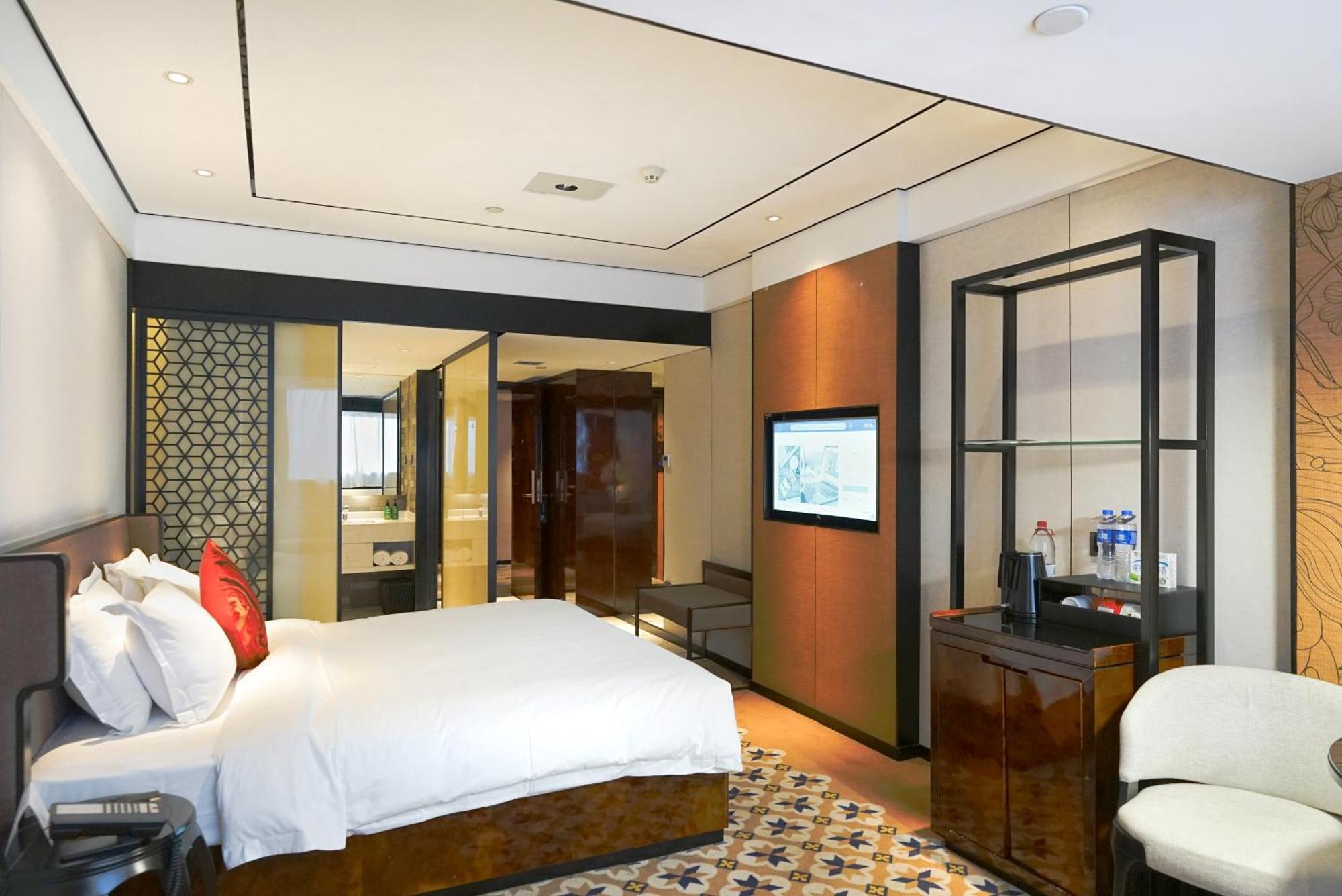 Paco Zoo Metro Branch Hotel