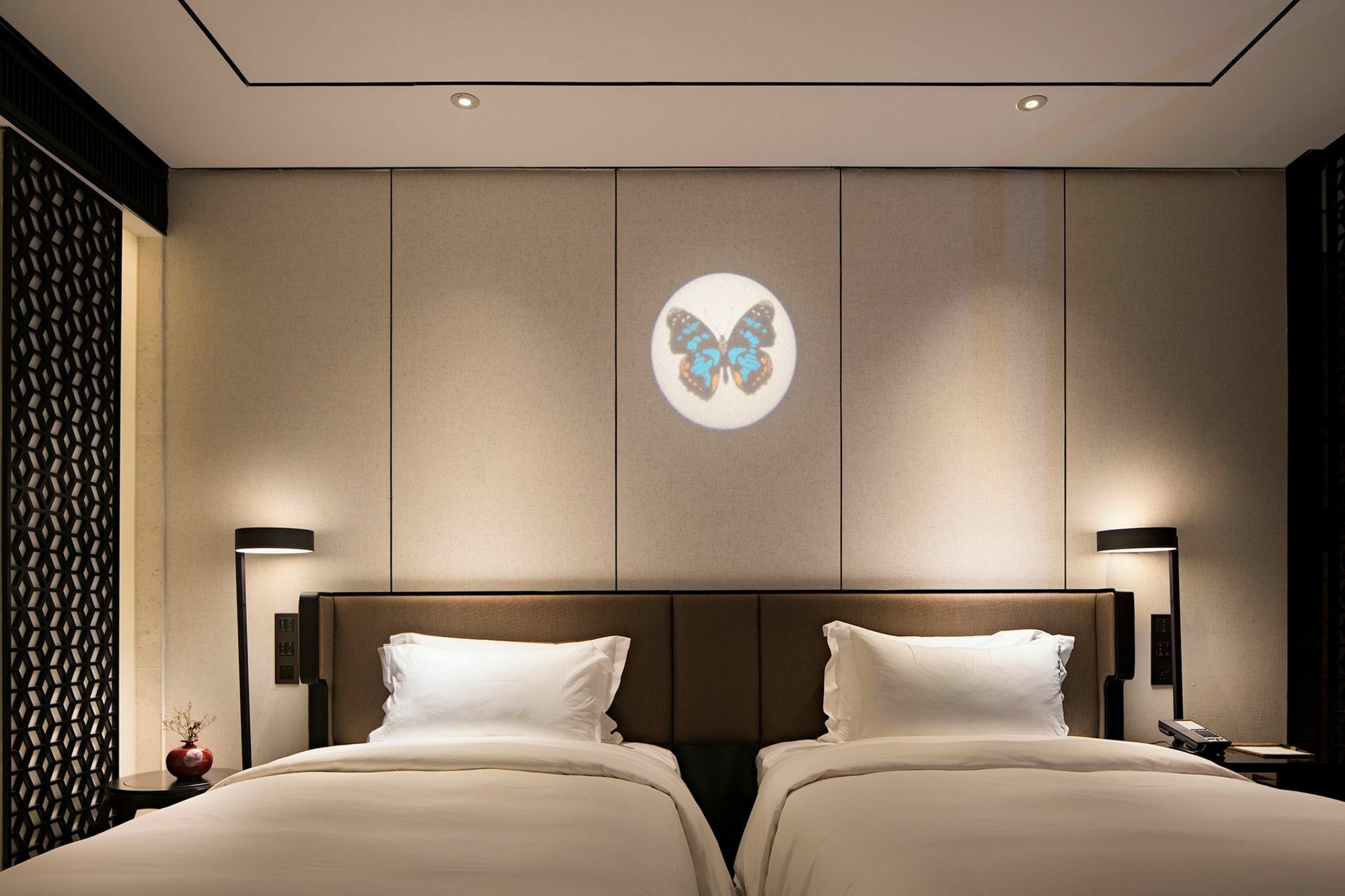 Paco Zoo Metro Branch 4*